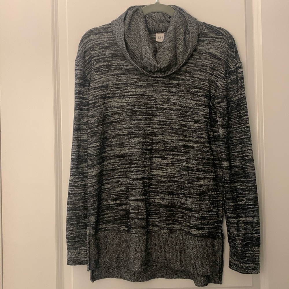 Gap cowl neck tunic sweater, size xs
